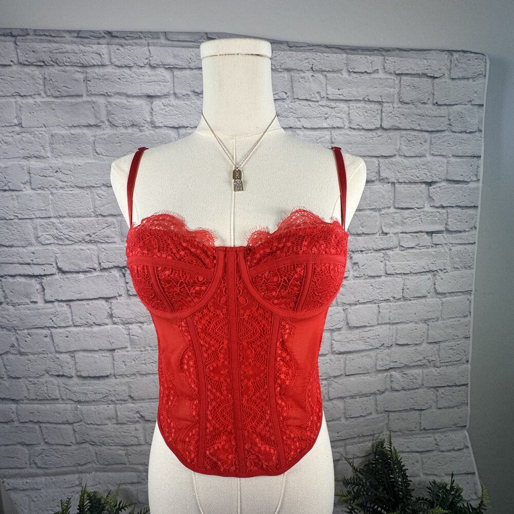 Red Lace Corset Bustier Top S Hook and Eye Back Boned